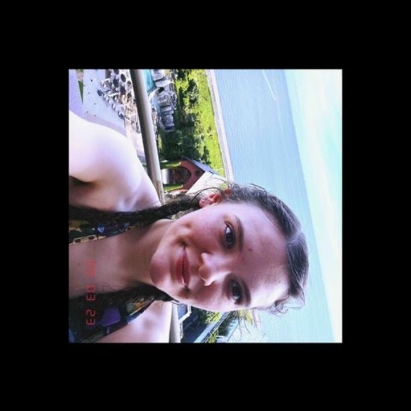 Meet your Posher, Nessa - Picture 1 of 1